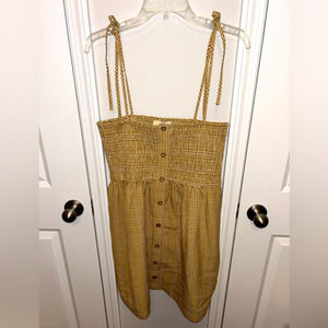 entro spaghetti strap, ruched, button‎ front, hidden pockets sundress - sz LG